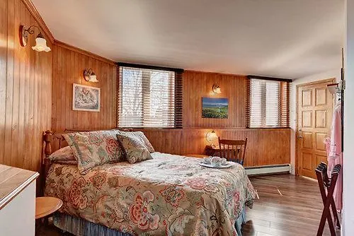Bed and Breakfast Douceurs Belges Quebec Bed & Breakfast